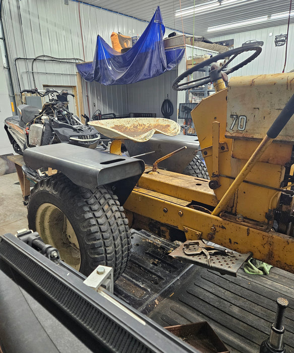 Cub Cadet 70/100 Flat Top Fender Kit