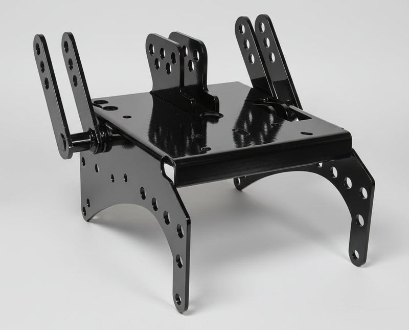 Cub_Cadet_82_Seires_Cat_0_3_Point_Plate_Black