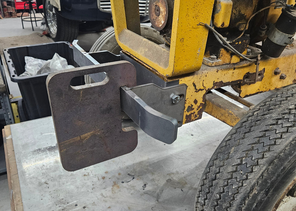Cub Cadet Original Bumper Weight Bracket