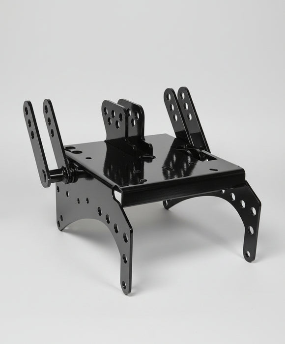 Cub_Cadet_82_Seires_Cat_0_3_Point_Plate_Black