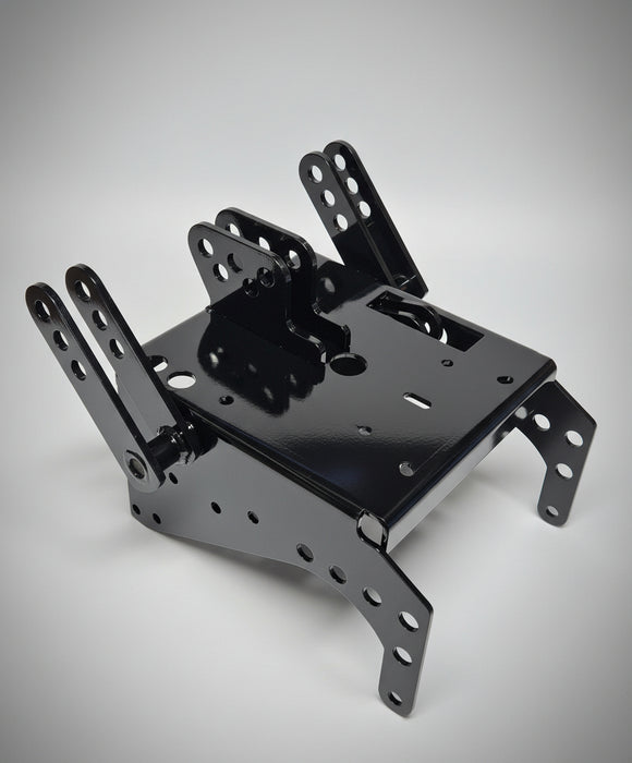 Cub_Cadet_82_Seires_Cat_0_3_Point_Plate_Black